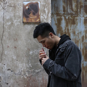 中文字幕大看焦在线看
